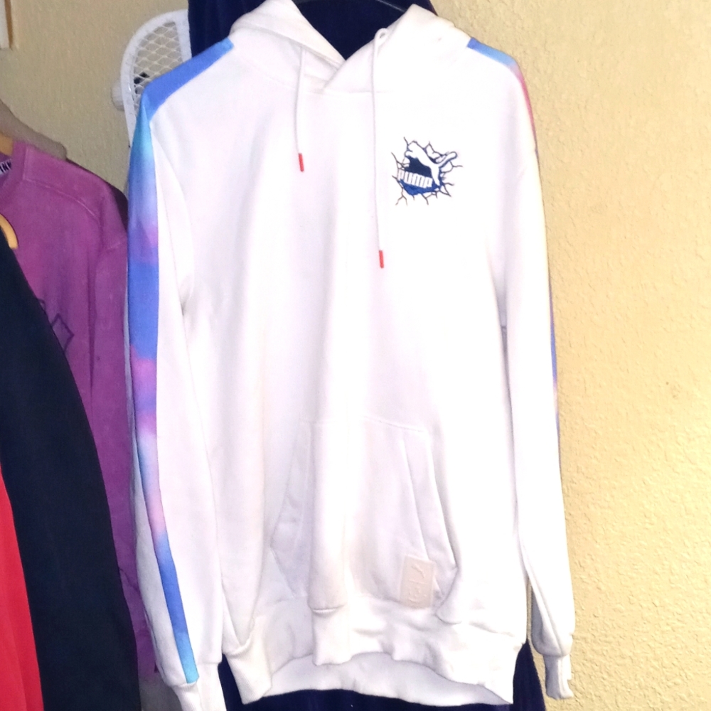 Puma sweater